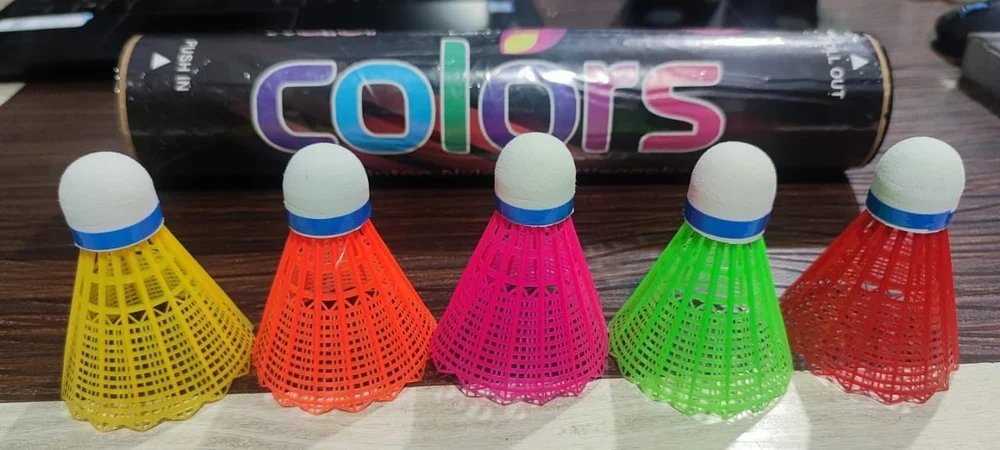 plastic-shuttle-cock-1000x1000 (1)