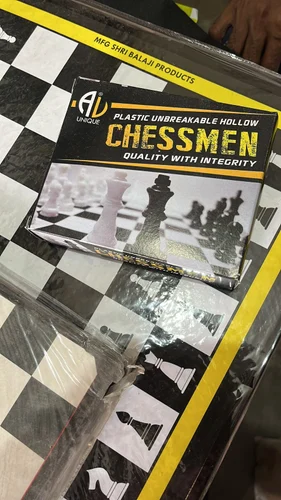 wooden-chess-board-500x500